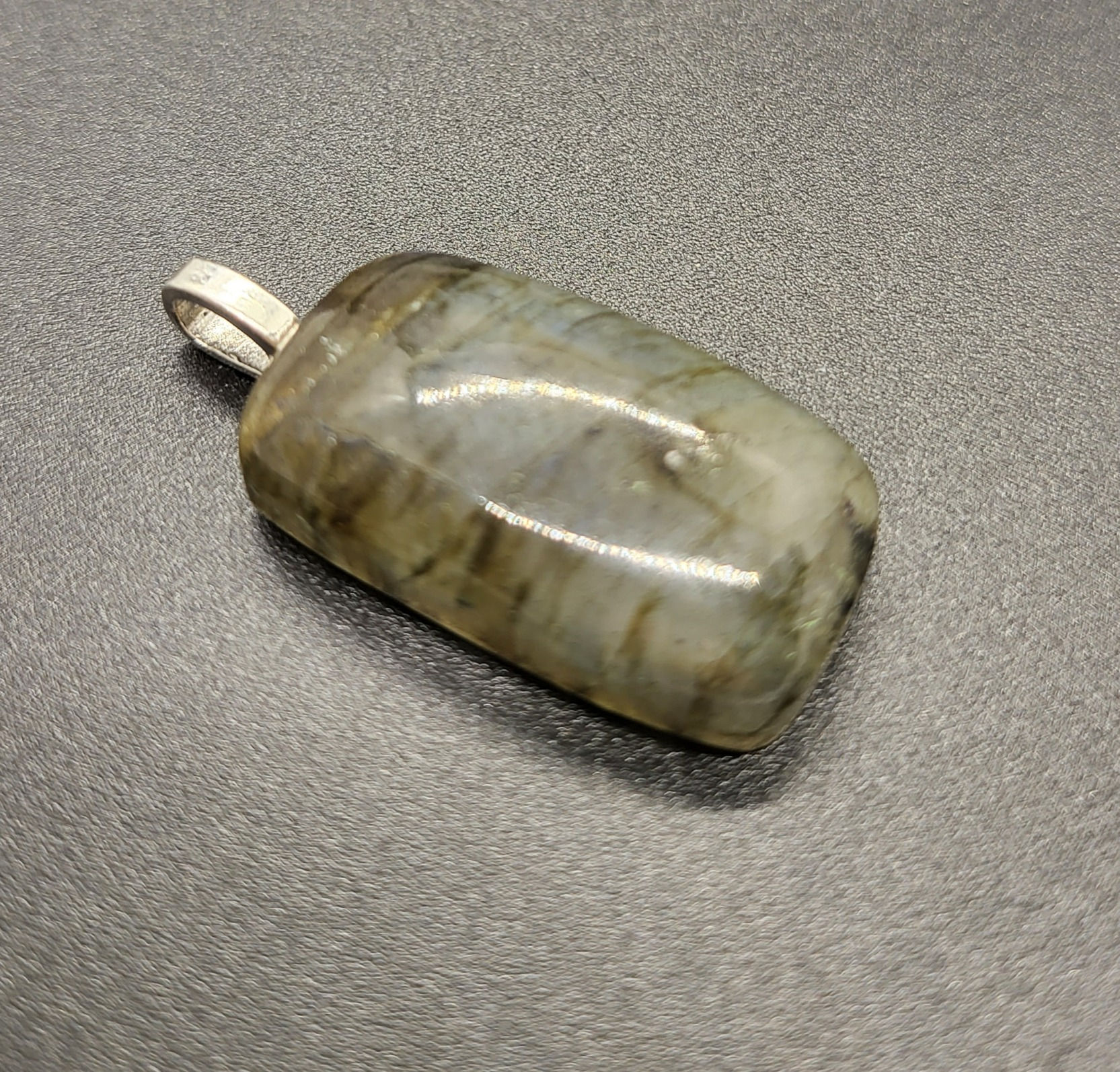 Labradorite Pendant
