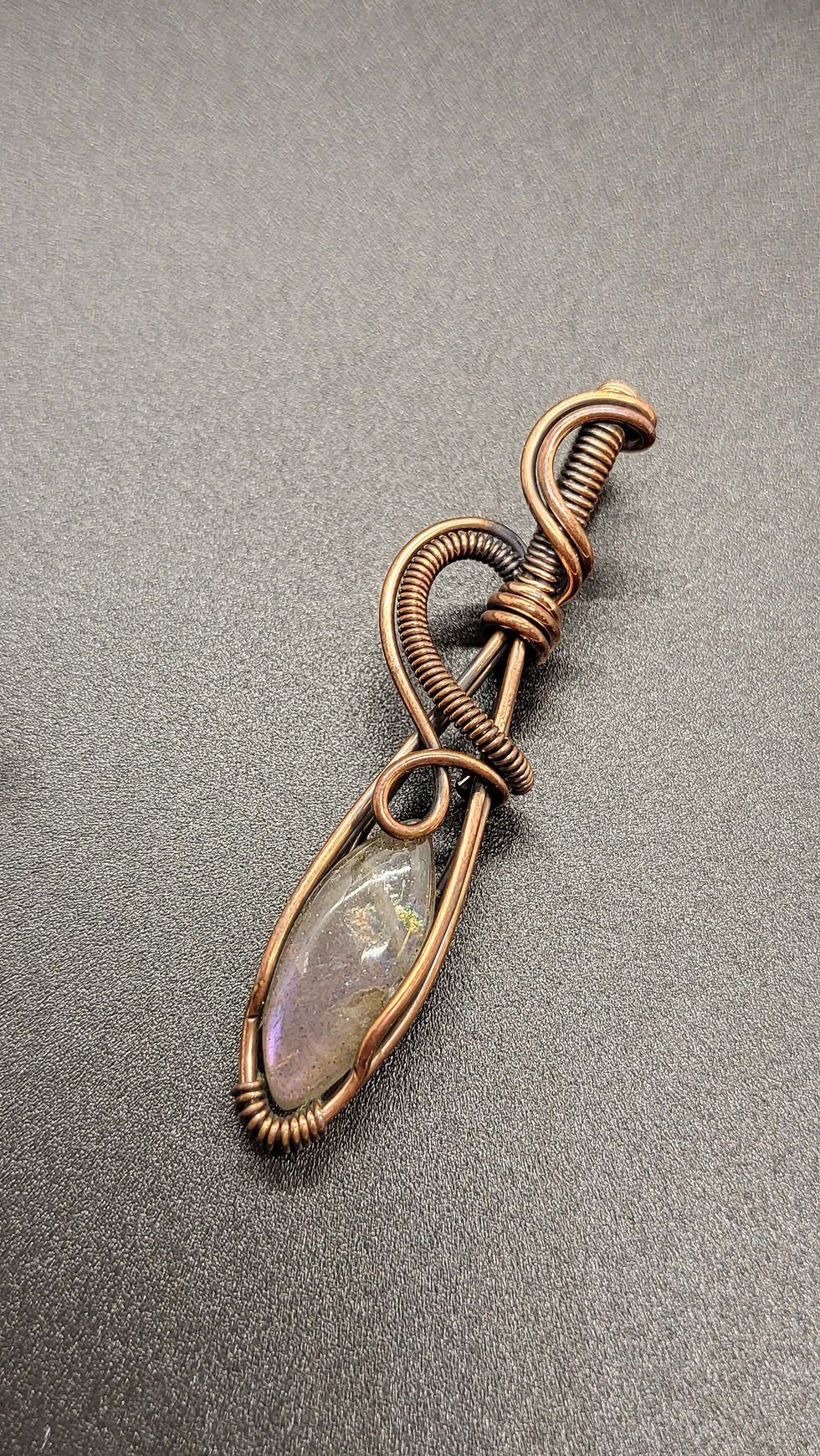 Labradorite Wire Pendant