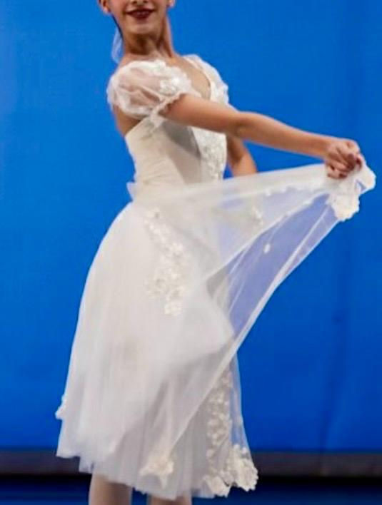 Thumbnail: White Romantic Tutu