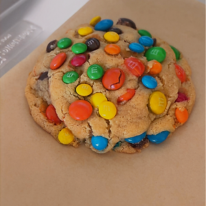 M&M