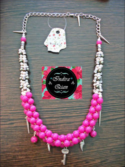 Modelo: Fuchsia Style.