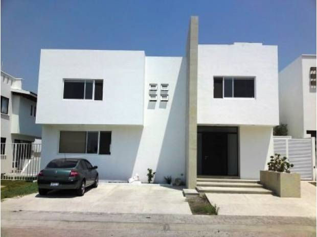 casa jurica fachada