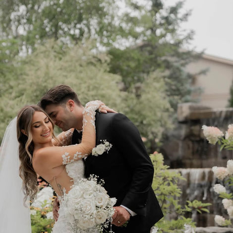 Picture of Bride and Groom in front of a waterfall