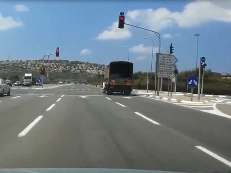 סקר אור ירוק: תושבי אזור השרון מסתכנים יותר – רבע מהנשאלים עברו השנה באור אדום