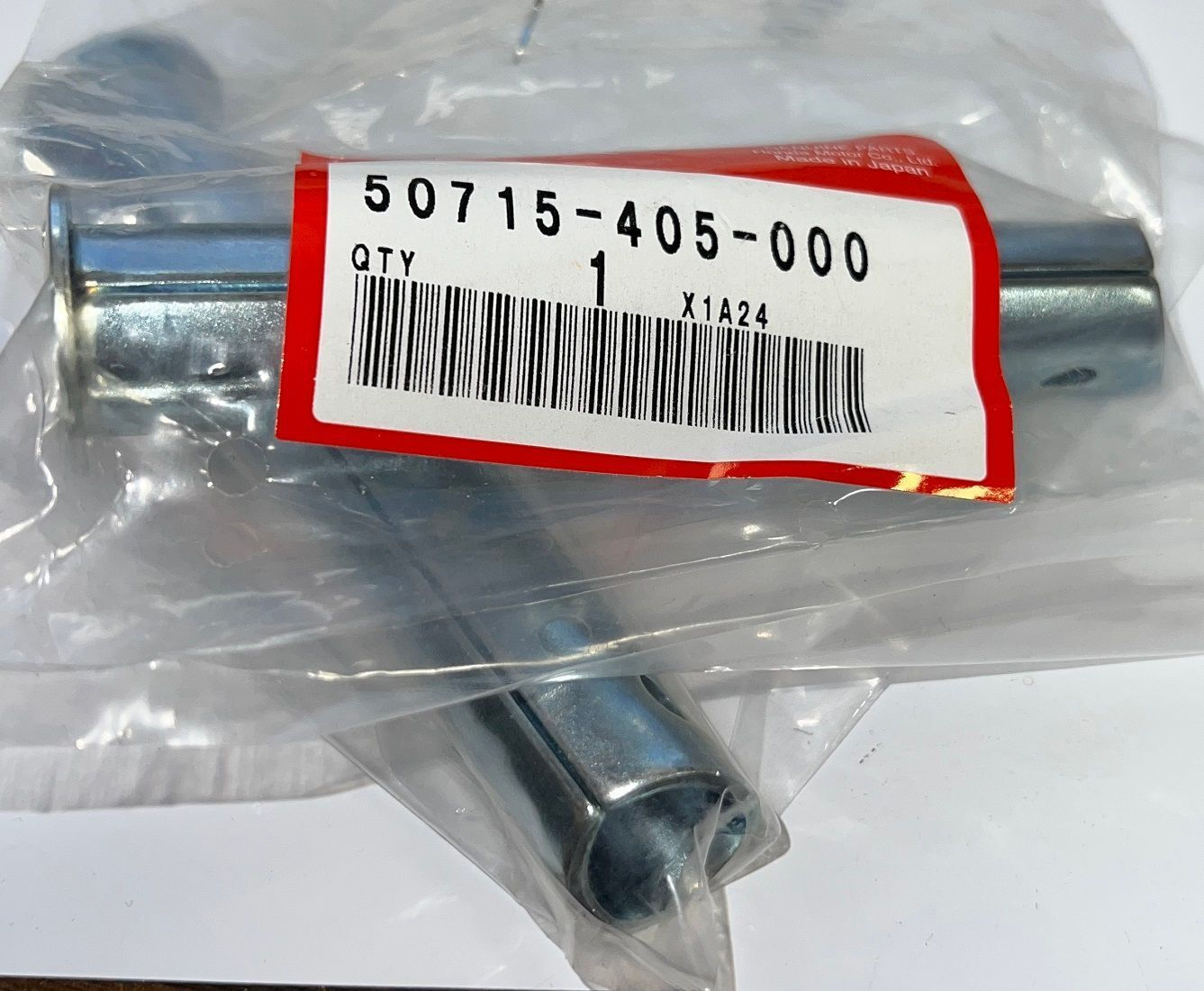 *1EA OEM HONDA BAR STEP REAR PASSENGER 50715-405-000 (SOLD_EACH) (342A)