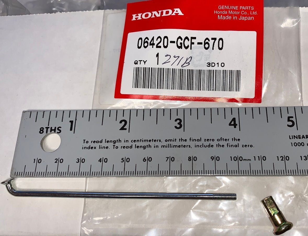 *OEM HONDA (11X99) GOLD NUT 06420-GCF-670 INNER SPOKE (271B)