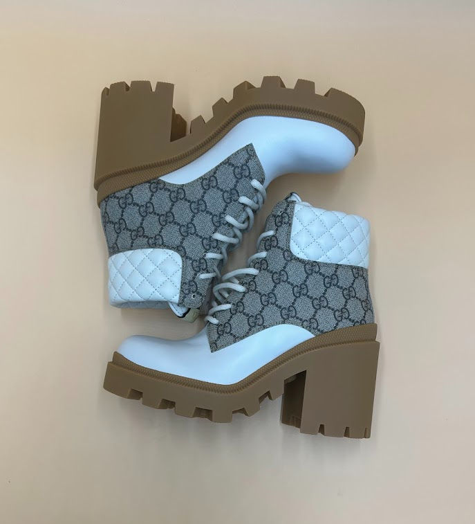 Thumbnail: Gucci GG Supreme Boots