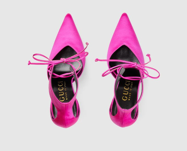 Thumbnail: Gucci Lace-Up Pumps in Fuchsia Satin