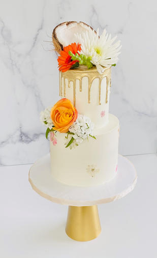 anniversary cake-wedding cake-gold drip-coconut cake-best bakery-bakery near me-san Diego bakery-custom bakery