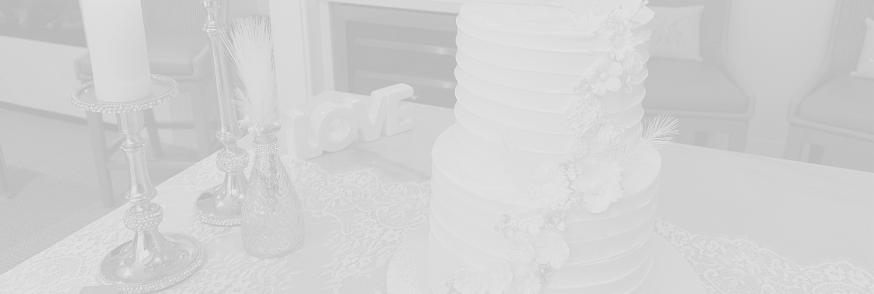 wedding cake table
