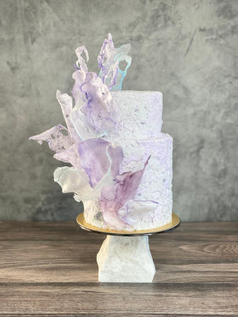 2 tier-wedding cake-sugar flowers-edible flowers-fondant ruffles-best bakery-custom bakery-san diego bakery-bakery near me-wedding cake