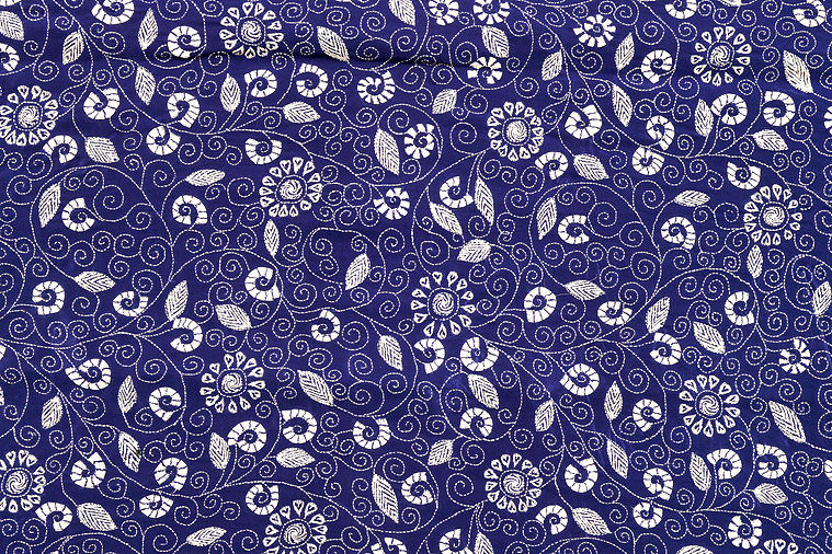 Thumbnail: Silk shawl embroidered in kantha stitch with pailey design