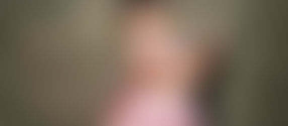 Cake Smash and first Day on the beach for Ishita | Vizag