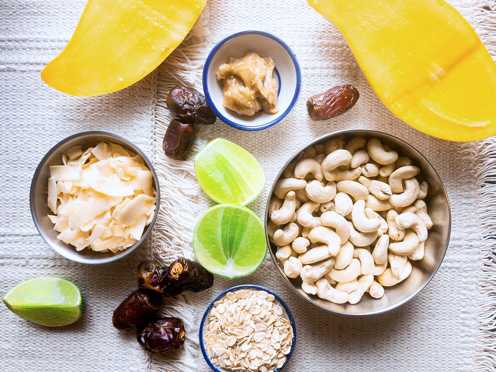 raw vegan mango cheesecake ingredients