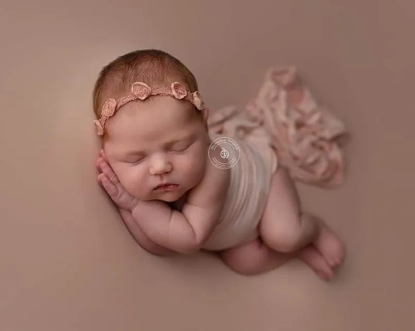 Newborn Posing, Wrapping, and Photography Class