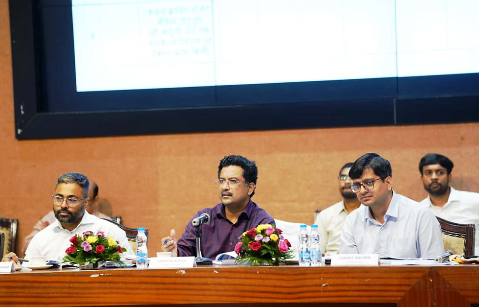 सिटीजन को कस्टमर भी माने, प्राथमिकता एवं जवाबदेही से करें व्यवहार – सोनमणि बोरा...