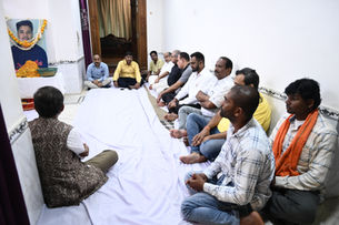 उत्तर विधायक पुरंदर मिश्रा ने केदार कश्यप जी के भतीजे के आकस्मिक निधन पर व्यक्त की गहरी संवेदना....