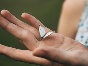 Cómo reconocer las señales de tus seres queridos fallecidos | Natalia Geell      