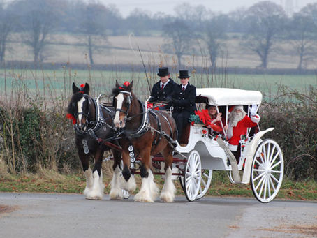 SANTA ARRIVES @ SACREWELL