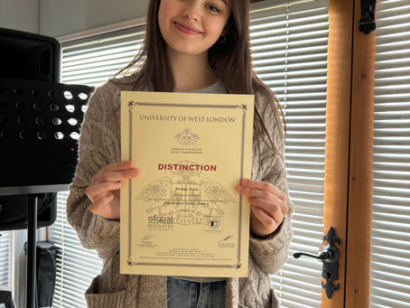 Unleashing the Power of Voice: Singing Lessons at Hear Me Sing Vocal Coach in Derbyshire