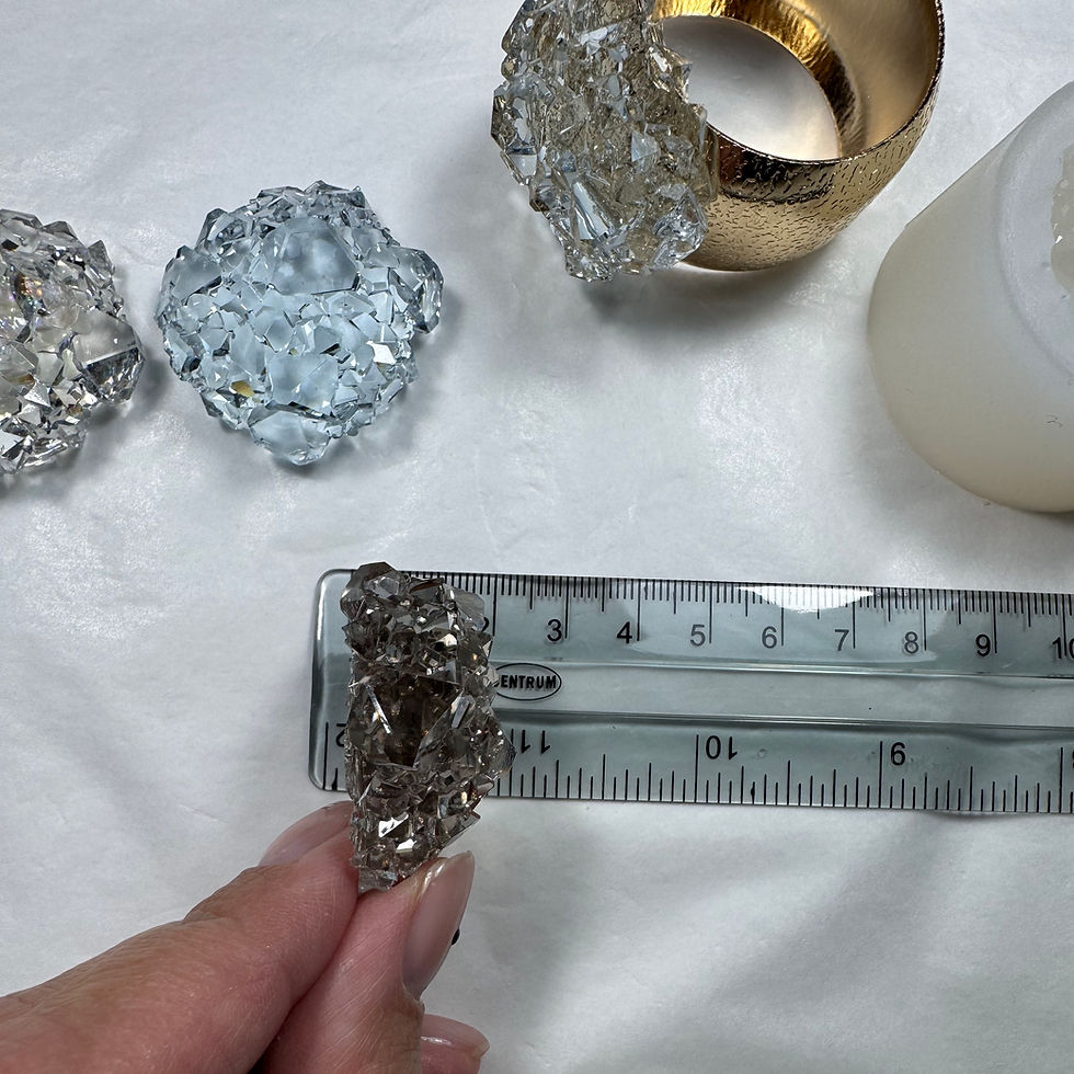 Thumbnail: 410372 Mini crystal hedgehog round silicone mold