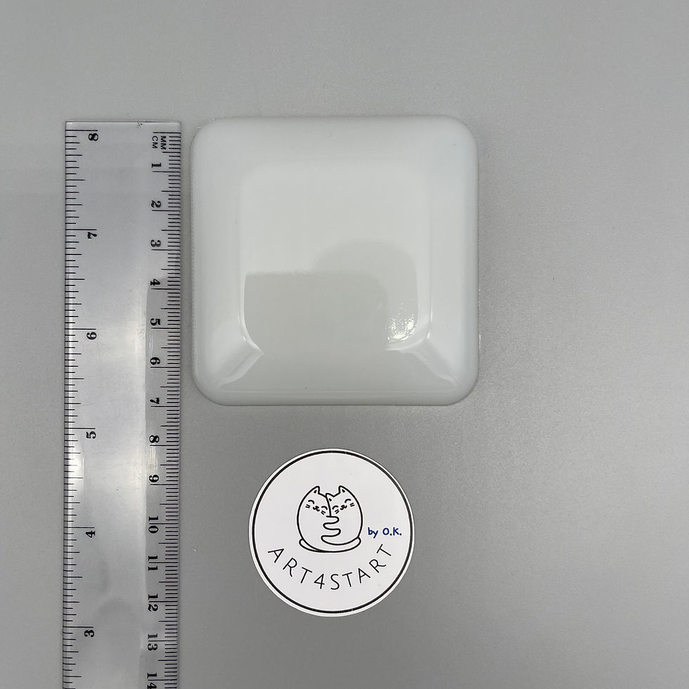 Thumbnail: 90020 Square insider silicone mold for clock mechanism