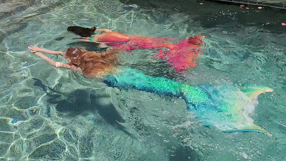 Thumbnail: Green and Gold Mermaid Tail