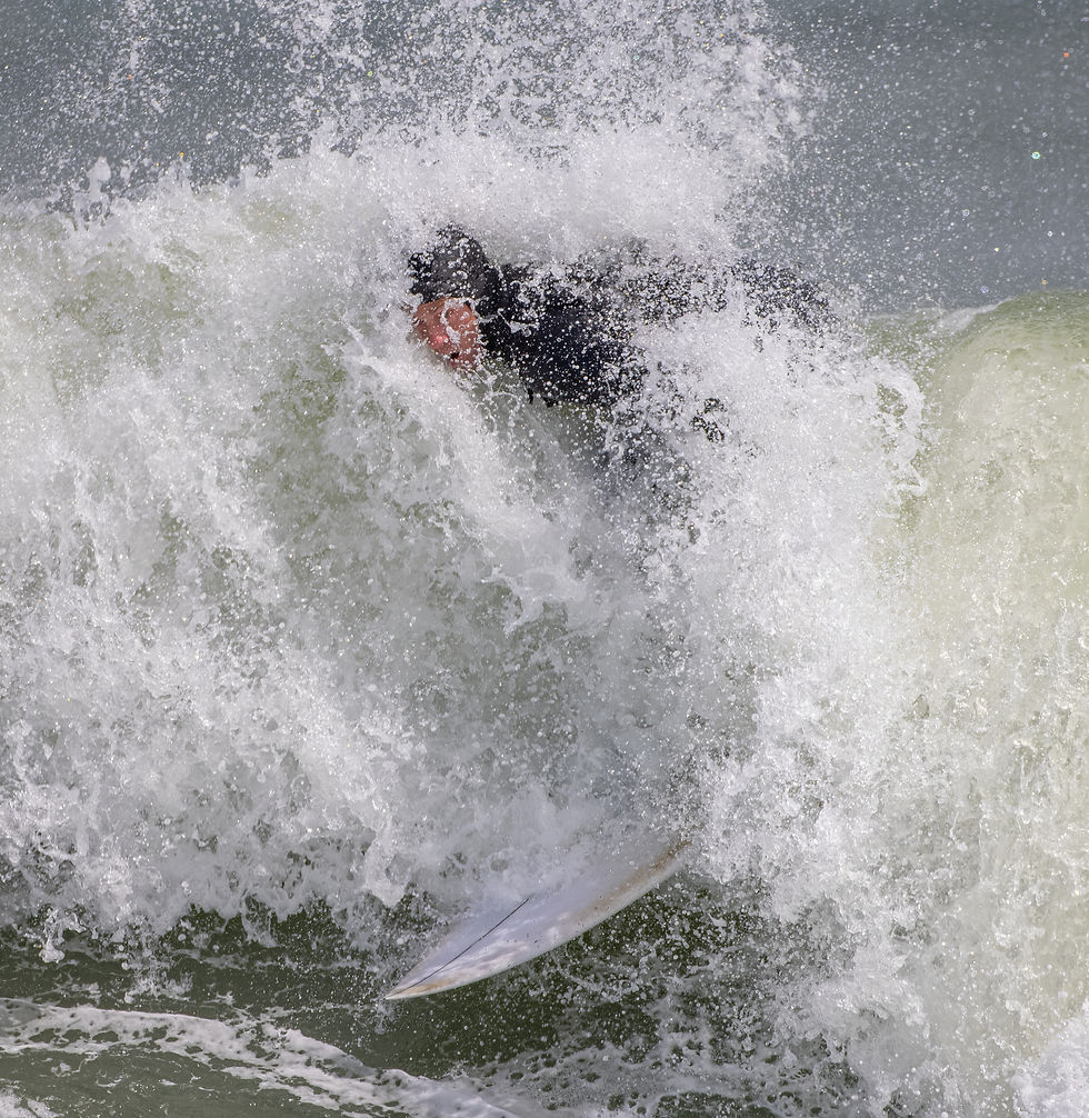 KOECK_Surfing_0012 ___final-denoise