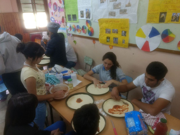 Mucho más que una escuela puente