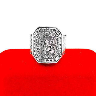 Trendy Silver Ring Designs for Women in 2026