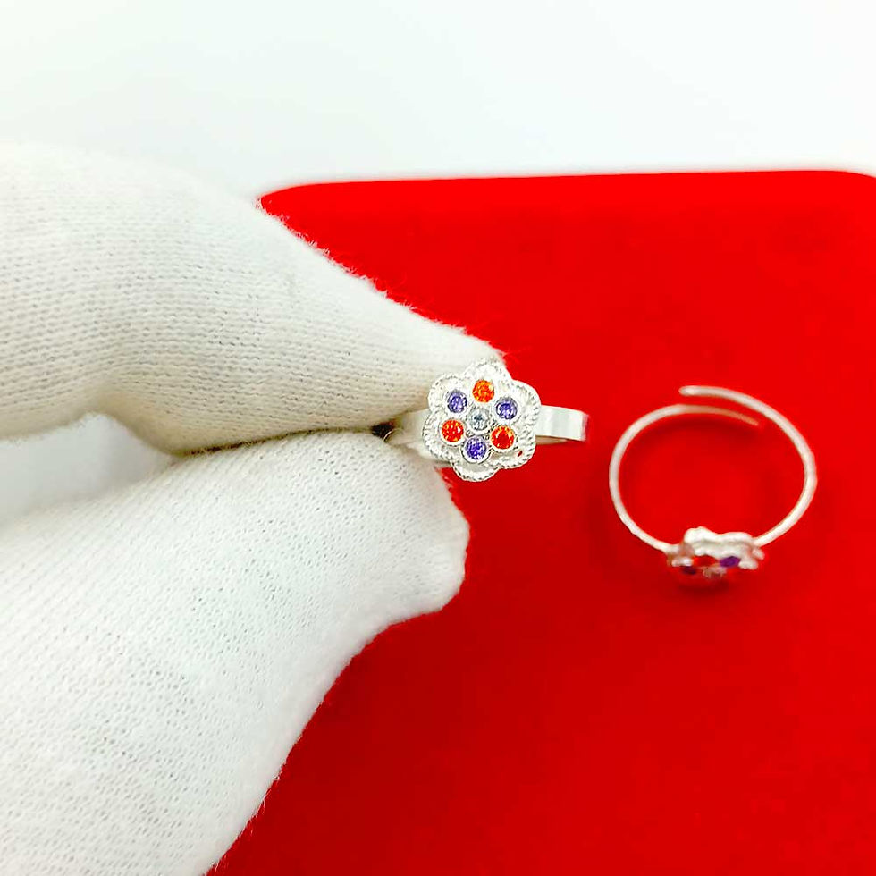 Small Stone Round Fancy Women Toe Ring Silver Bichiya, Shubh Jewellers