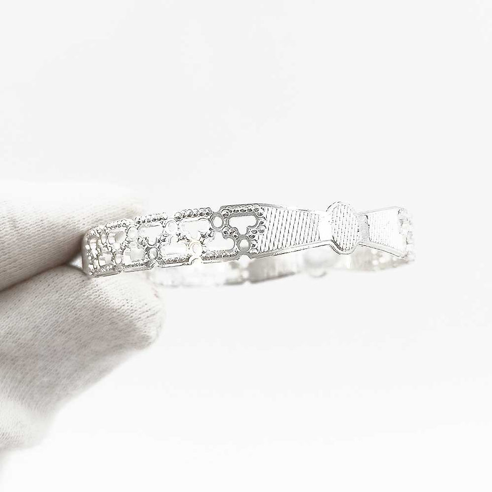 Light Weight Premium CNC Cutting Design Comfortable for Baby Hand, Silver Kada