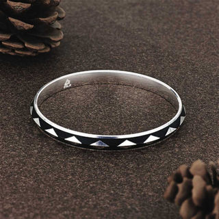 The History and Cultural Significance of Silver Kada for Men
