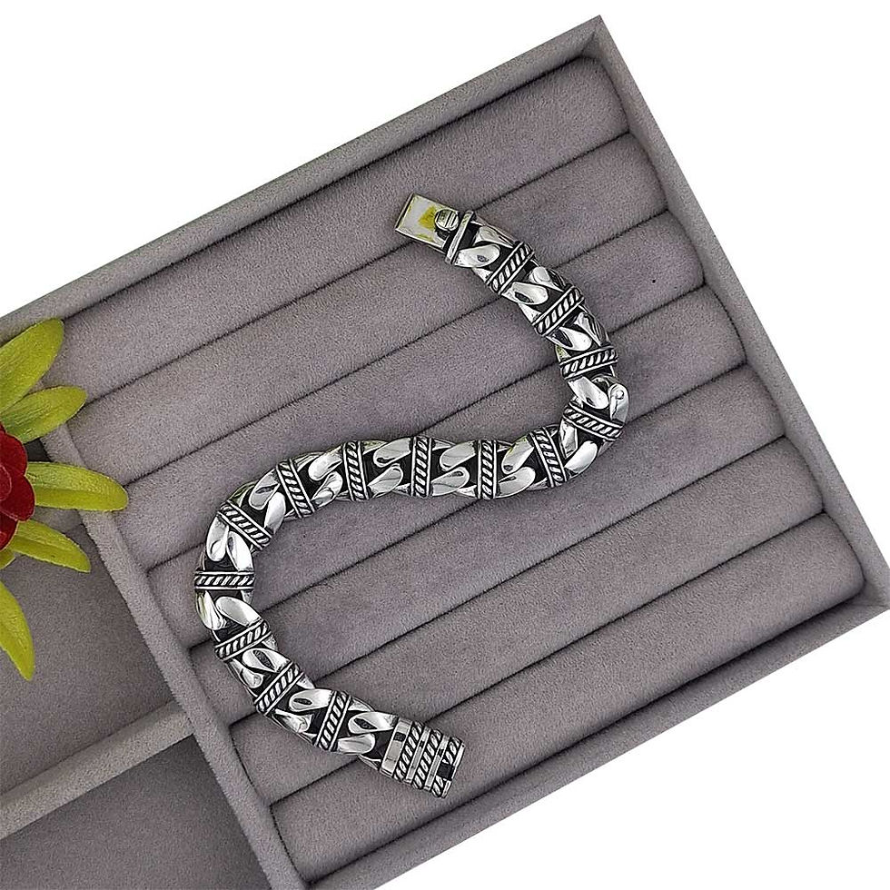 Imported Turkey Retro Design Curb Close Hook Design Pure Silver Bracelet for men