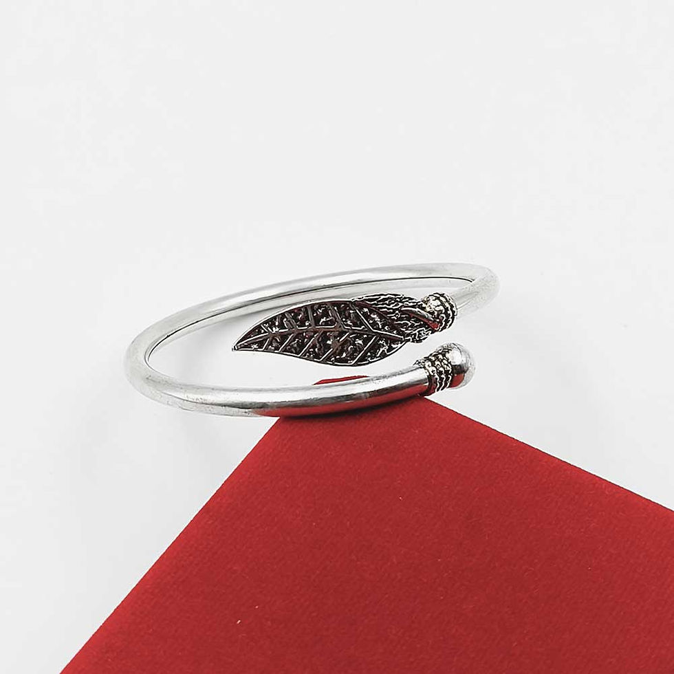 Single Leaf design Pure Silver Bangle for Ladies, Shubh Jewellers