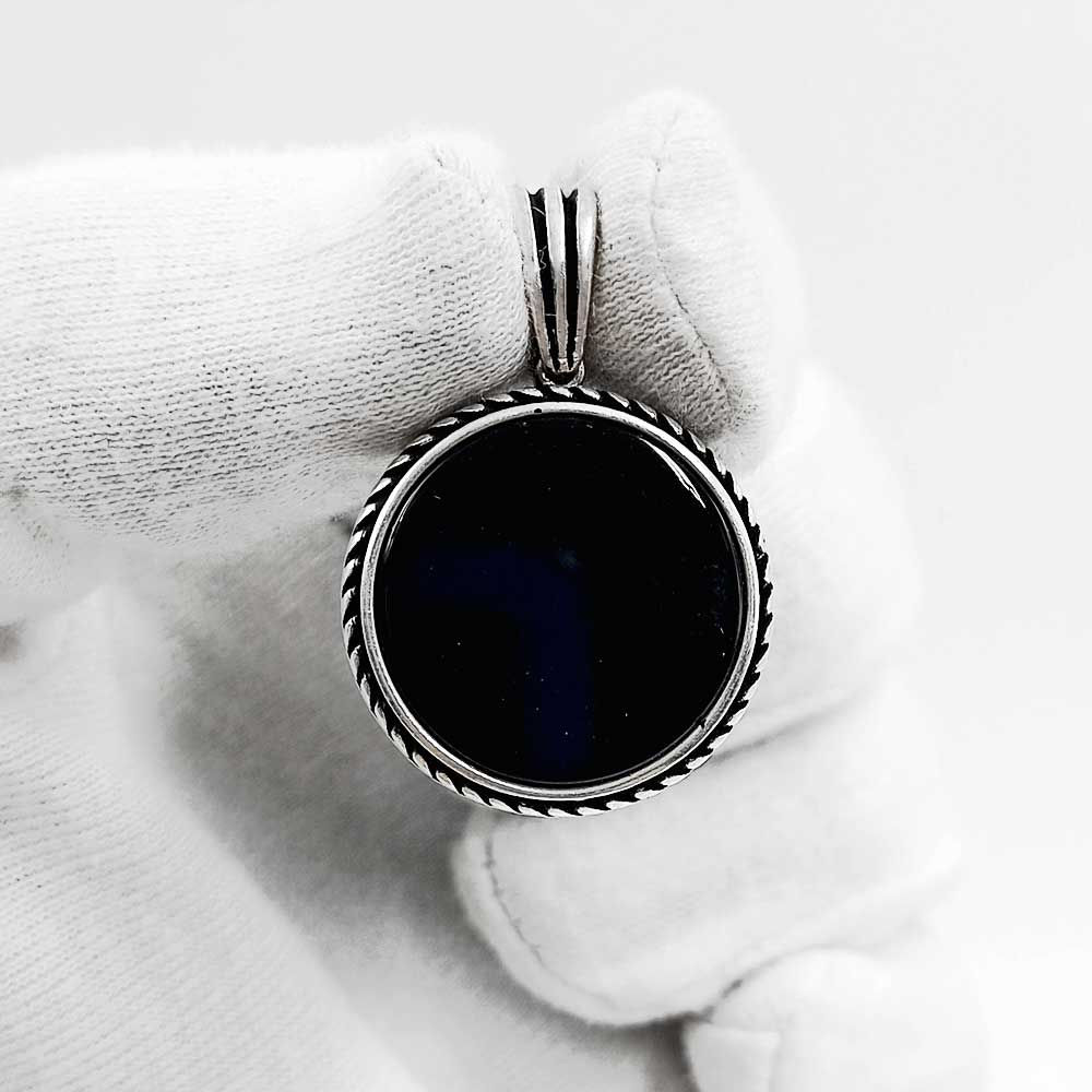 Black Stone Turkey Design Round Locket formen & women, Health Benifit