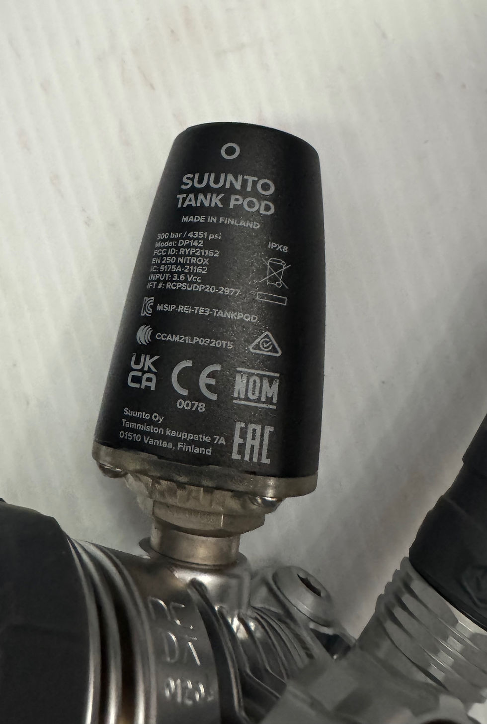 Thumbnail: Apeks MTX-RC Regulator & Suunto EON Steel Black + Tank Pod