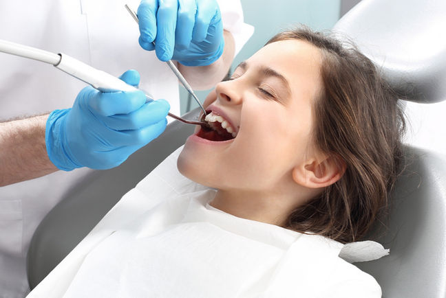 PRISE EN CHARGE DES DENTS TRAUMATISÉES