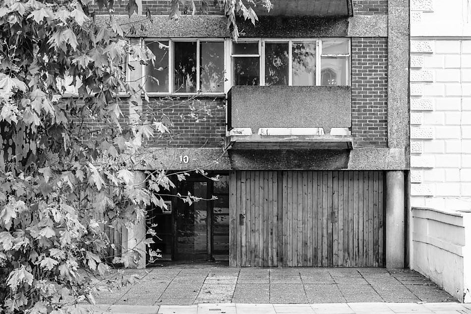 10 Regent's Park Road - Erno Goldfinger - The Simon Deen Real Estate Blog