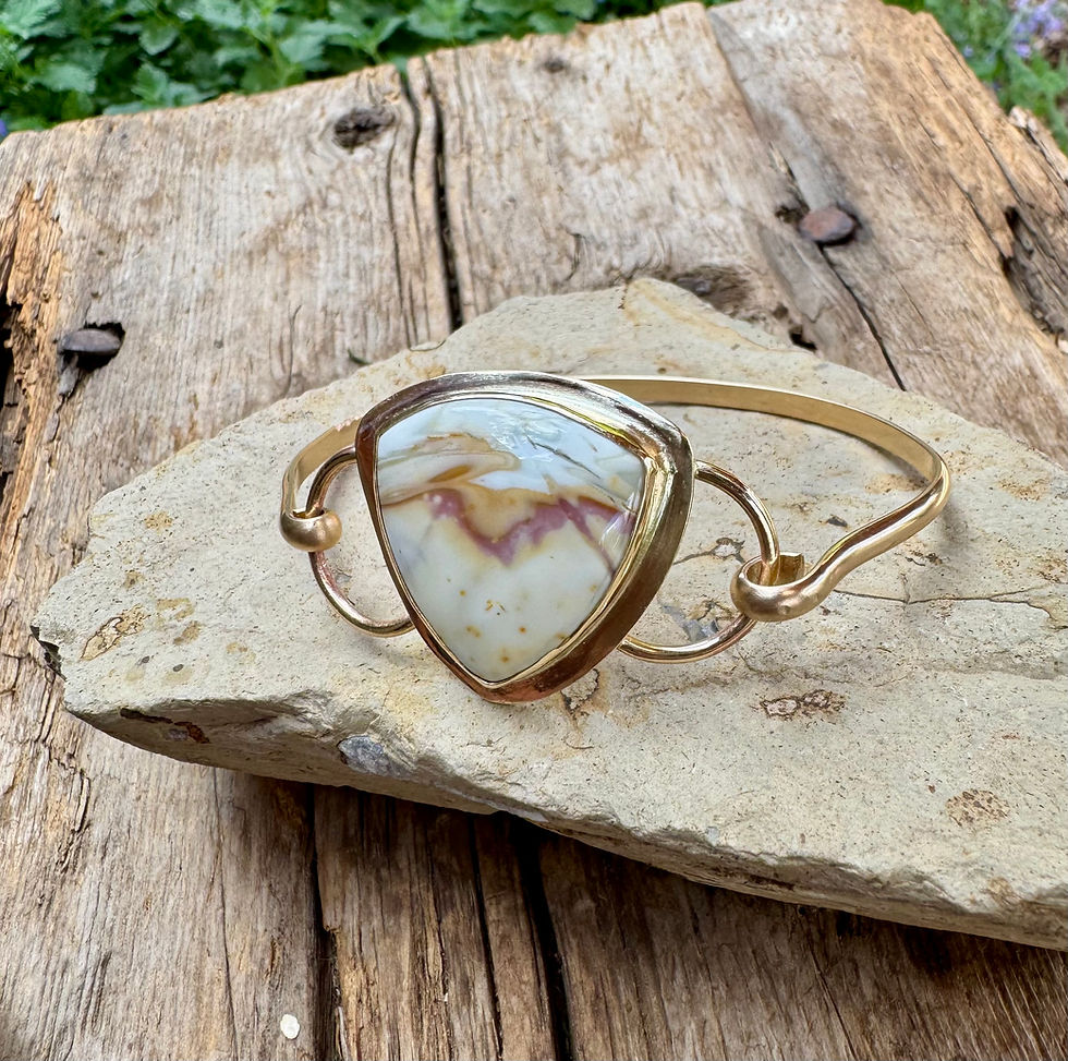 Thumbnail: Gold Dusk Hook Cuff