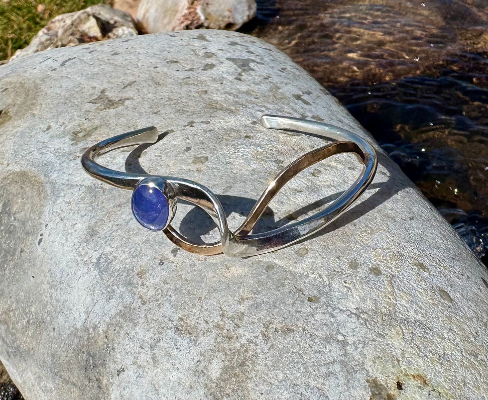 Thumbnail: Trail Crossing Cuff