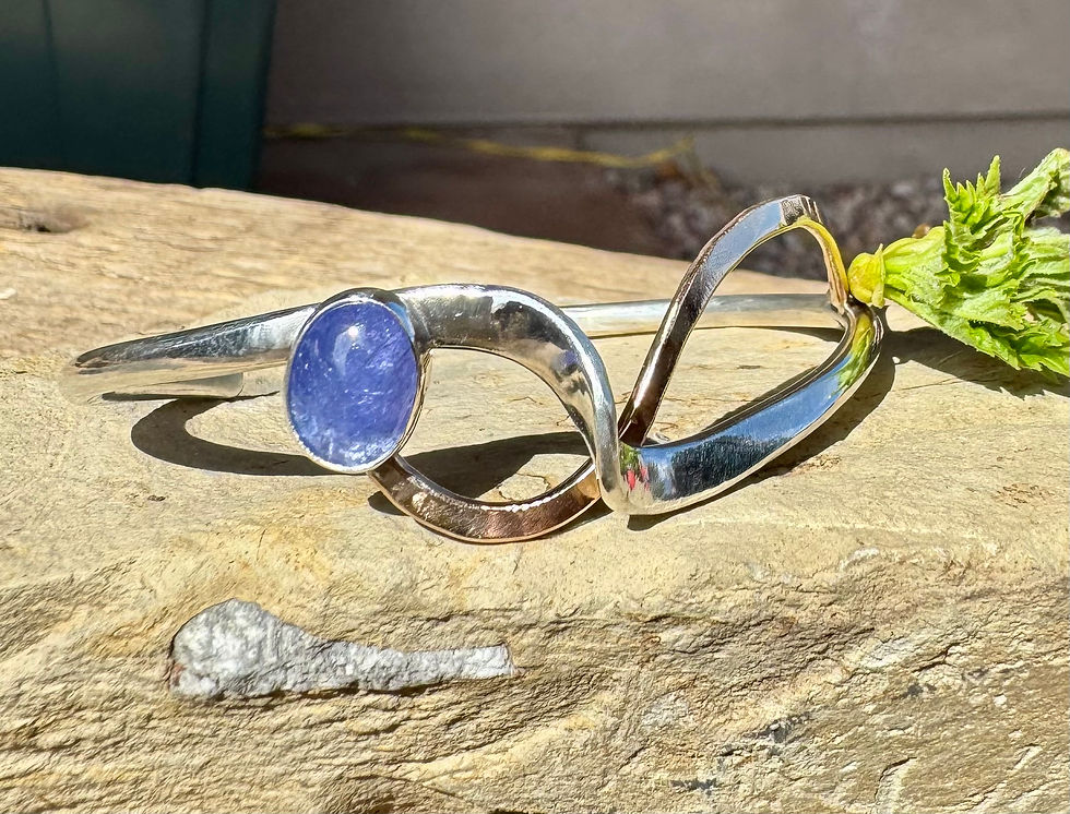 Thumbnail: Trail Crossing Cuff