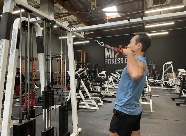 4 rope-face-pulls Tim Liu.webp