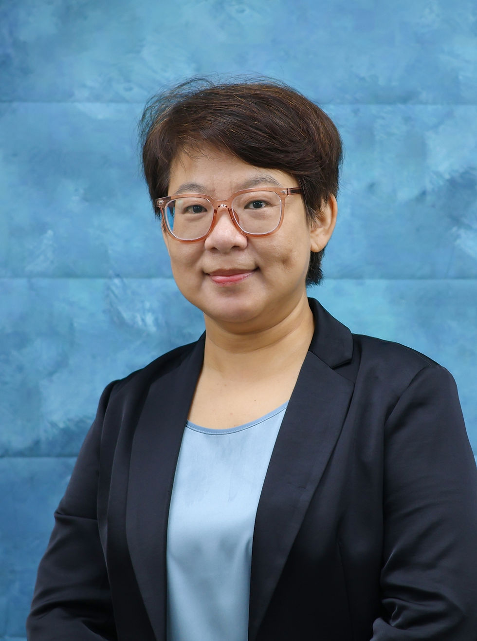 Ms. Christina QU