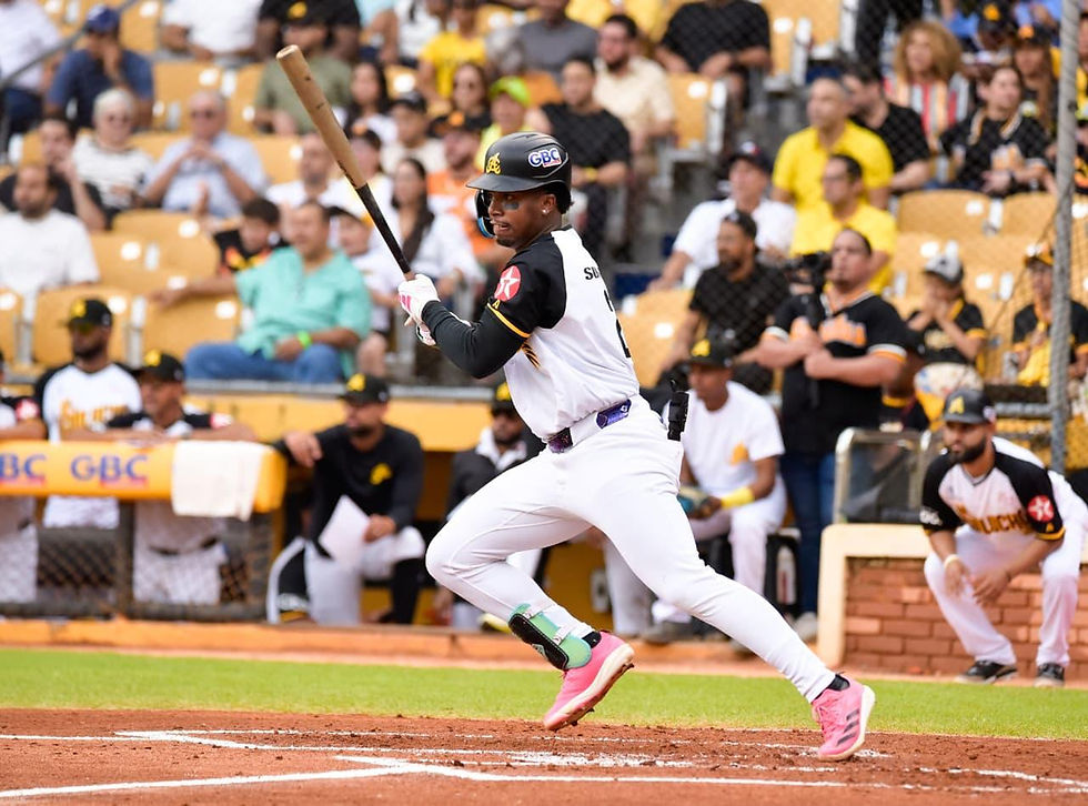Águilas blanquean Licey; Estrellas invictas superan Gigantes; Toros hunden al Escogido.