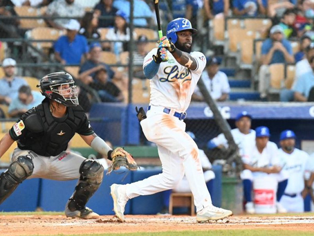 Leones mantienen invicto superando Águilas; Toros ganan 3ro al hilo; Licey aplasta Gigantes.