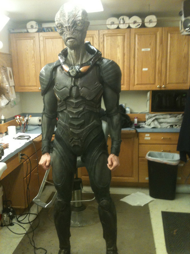 Key Costume FX. Cochise: MastersFX, Falling Skies