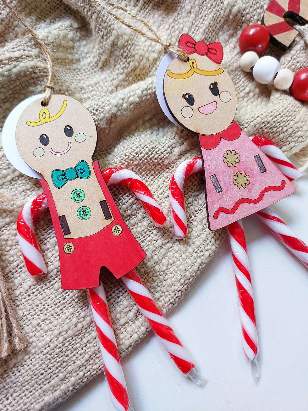 Thumbnail: Gingerbread Candy cane holder