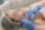 cura-della-pelle-procedura-di-cosmetologia-di-bella-donna-ospedale-ringiovanimento-iniezio