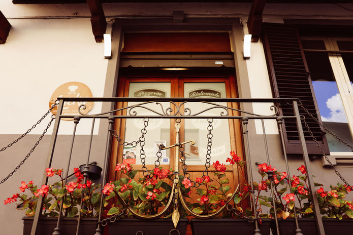 lucky-bregnano-location-29.jpeg